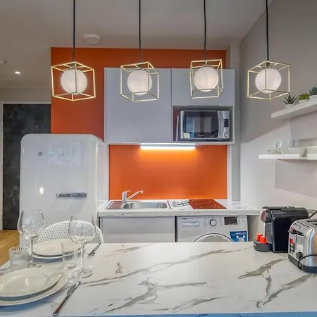 Lägenhet R'apparts Luxury 8 *